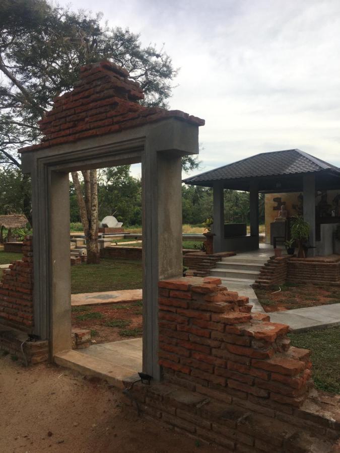 Monaara Leisure - Anuradhapura Exterior foto