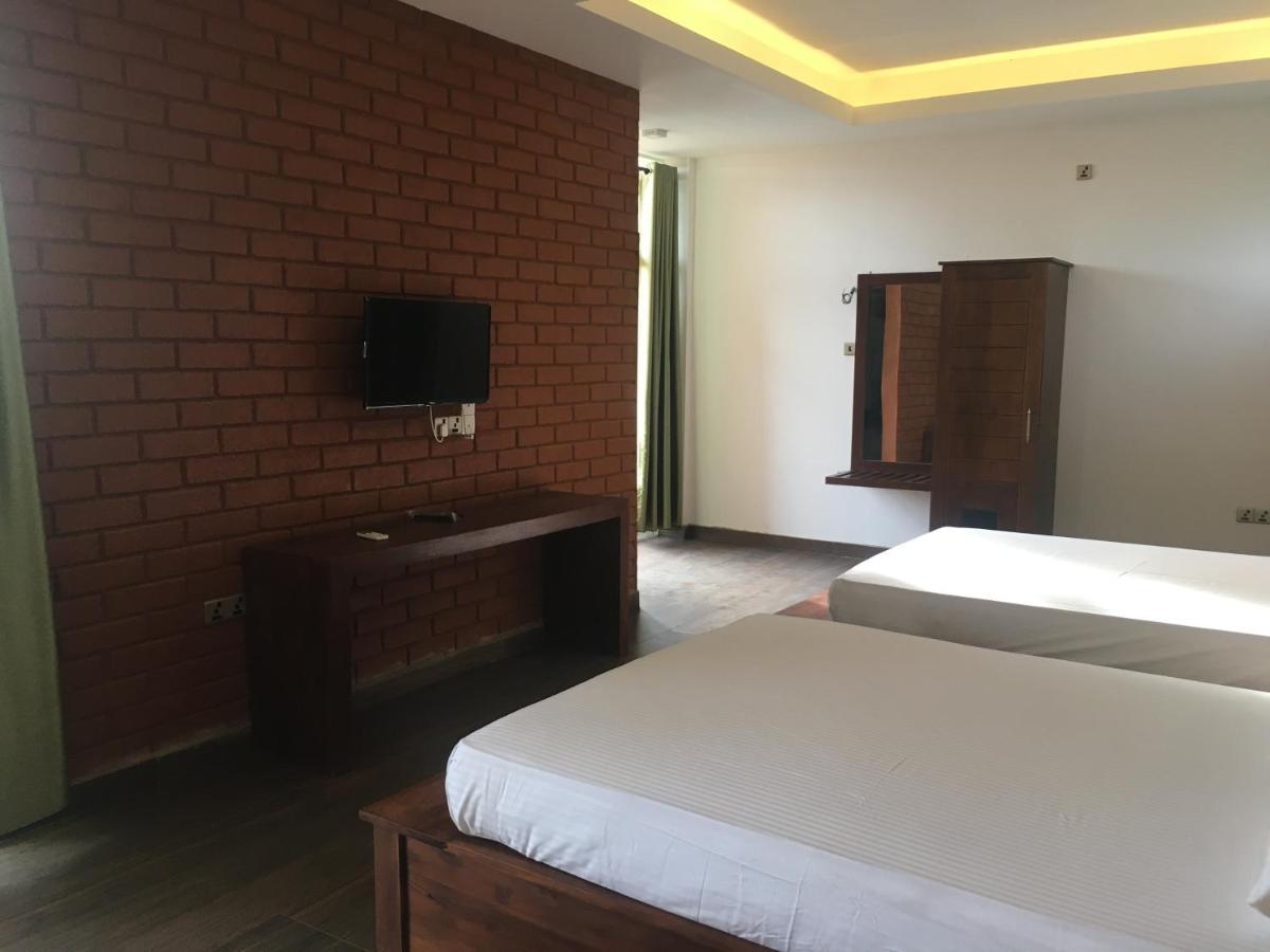 Monaara Leisure - Anuradhapura Exterior foto