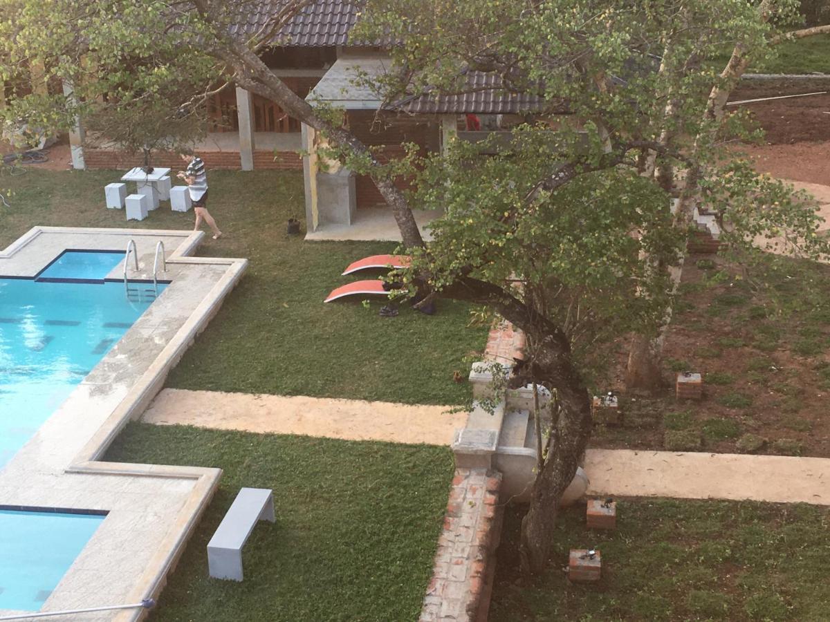 Monaara Leisure - Anuradhapura Exterior foto